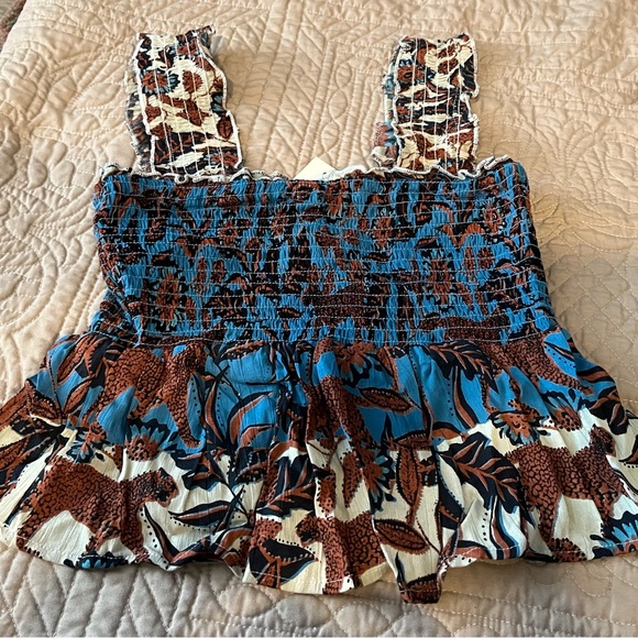 SOLD——Super cute Francesca’s top, Size 8 - Picture 2 of 9